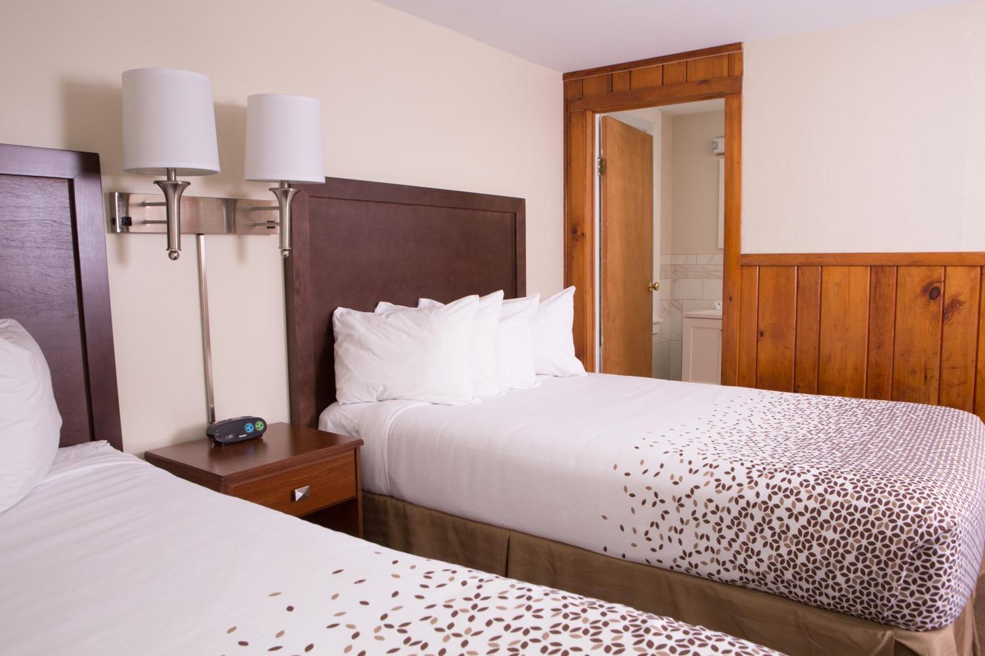 Knotty Pine Motel Bennington Extérieur photo