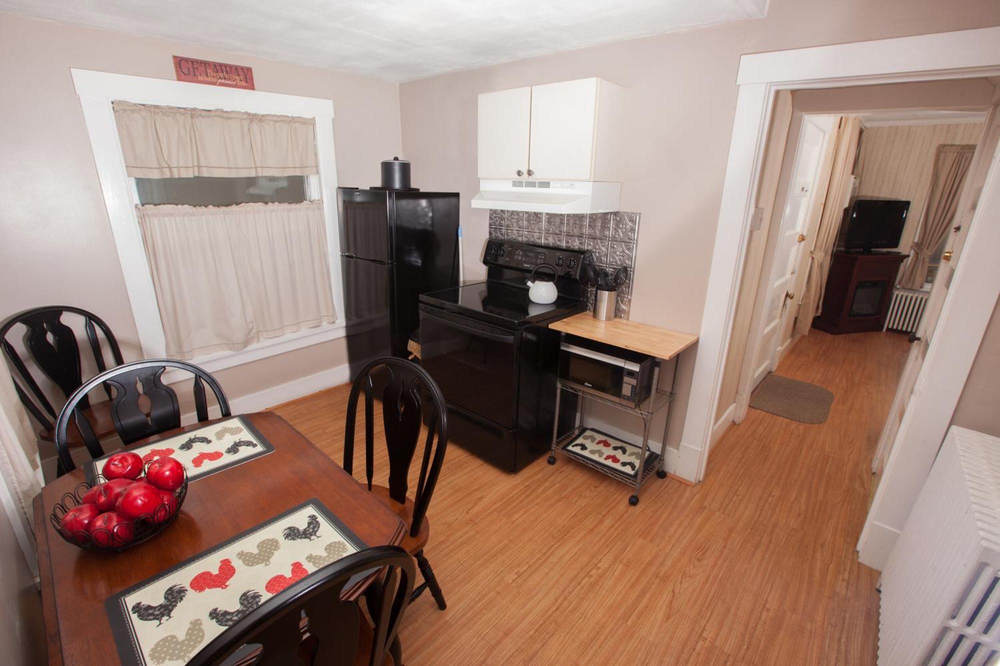 Knotty Pine Motel Bennington Chambre photo
